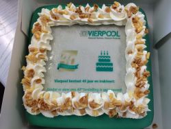 Vierpool Taart 40 jaar voor Vierpool klanten 250xb